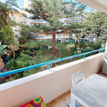 Joli 2p Moderne Et Calme Avec Terrasse, Plein Centre De Menton, A Deux Pas De La - Fr-1-196-344 Apartament *
